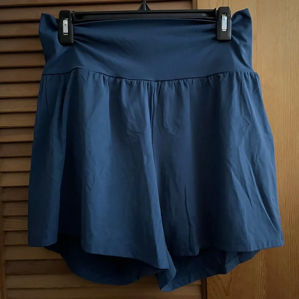 HALARA Women's Shorts in blue size L long - Picture 1 of 6